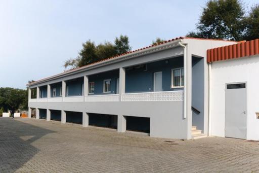 Hotel Cova De Lobo Batalha Esterno foto